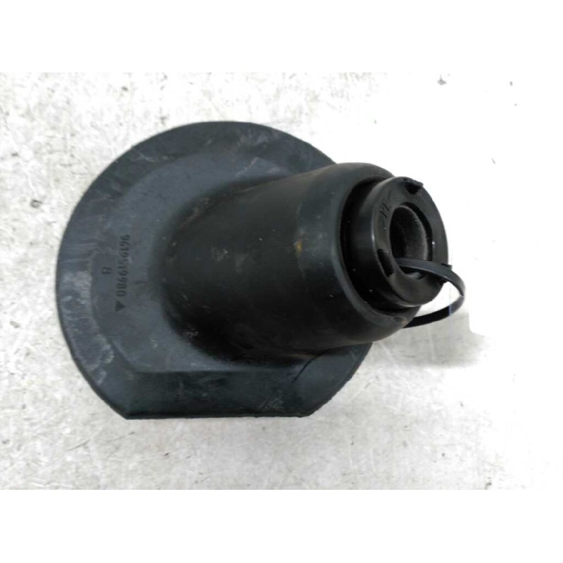 Recambio de cubre polvo columna direccion para citroën xsara berlina 1.9d seduction referencia OEM IAM 9619519980  