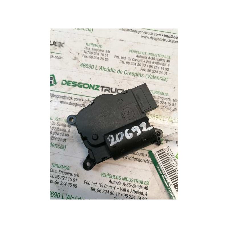 Recambio de motor apertura trampillas climatizador para citroën c4 berlina collection referencia OEM IAM T95660019024811 3093818