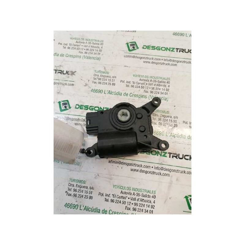 Recambio de motor apertura trampillas climatizador para citroën c4 berlina collection referencia OEM IAM T95660019024811 3093818 3