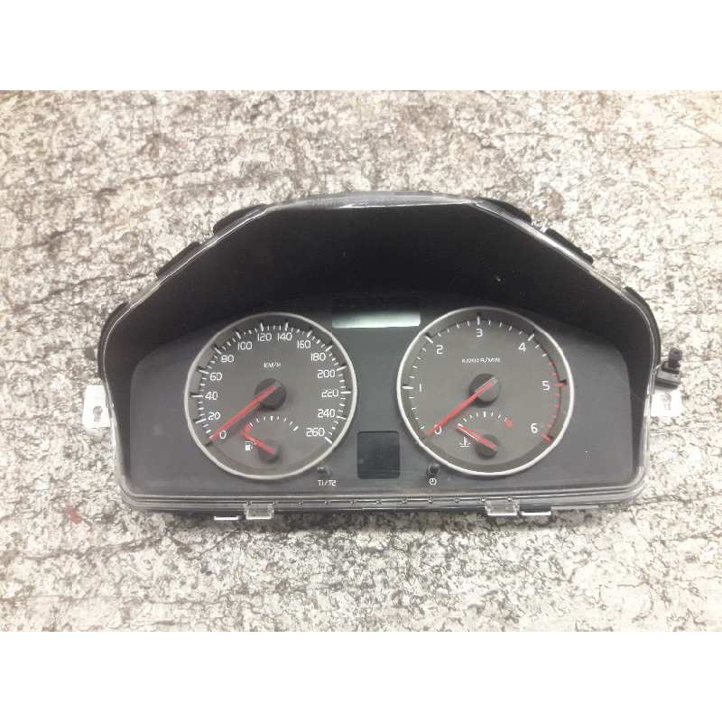 Recambio de cuadro instrumentos para volvo c30 d5 r-design referencia OEM IAM 30710071 30786344 8602879