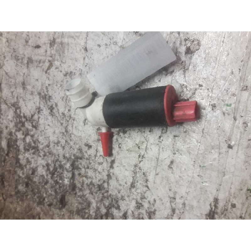 Recambio de bomba limpia para toyota corolla (e12) 1.6 linea luna berlina referencia OEM IAM  2 PINS - Gris 2