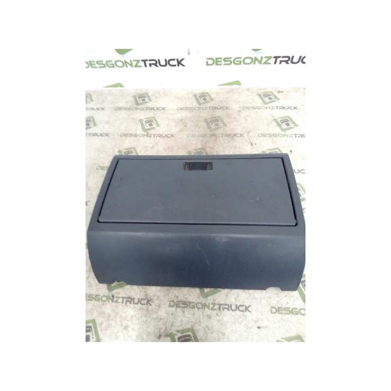 Recambio de guantera para renault trucks midliner m 180.10/c (175cv) referencia OEM IAM 5010210902C 5010226280 23045