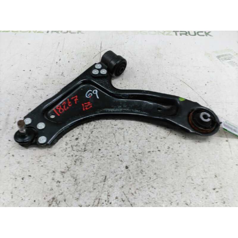 Recambio de brazo suspension inferior delantero izquierdo para opel corsa c club referencia OEM IAM   