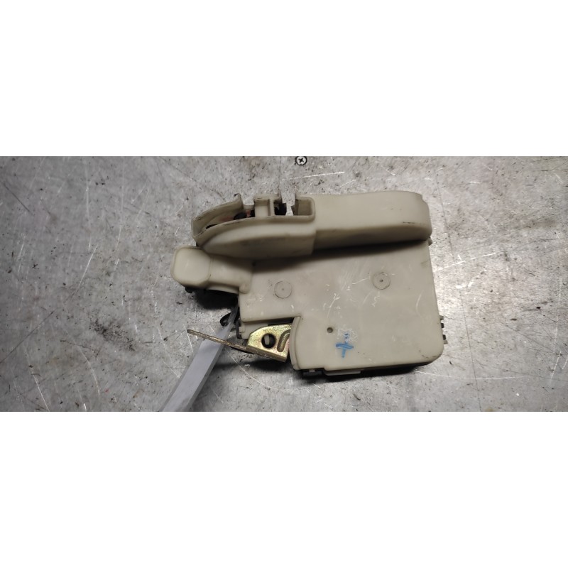 Recambio de cerradura puerta delantera derecha para volkswagen golf iii berlina (1h1) cl referencia OEM IAM ZSB1H1B37016 2