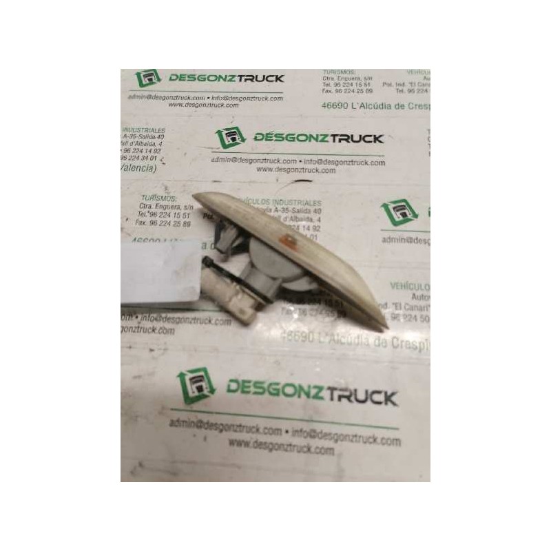 Recambio de piloto lateral izquierdo para bmw serie 1 berlina (e81/e87) 118d referencia OEM IAM  2 PINS 2