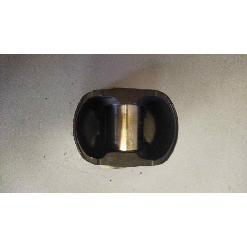 Recambio de piston para daf serie xf105.460 fsa 4x2 super-space-cab referencia OEM IAM 1736766 1691749 4