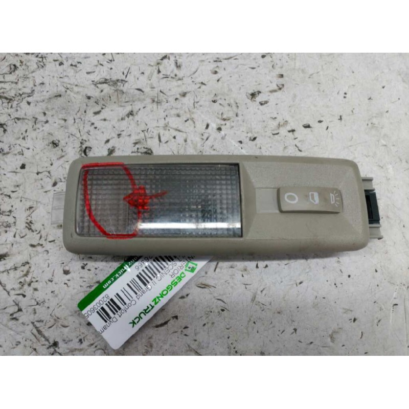 Recambio de luz interior para renault scenic ii grand confort dynamique referencia OEM IAM 8200360559 TRASERA 