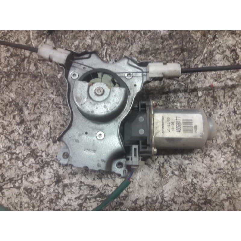 Recambio de elevalunas delantero derecho para nissan almera tino (v10m) referencia OEM IAM 400698T7 2 PINS 2