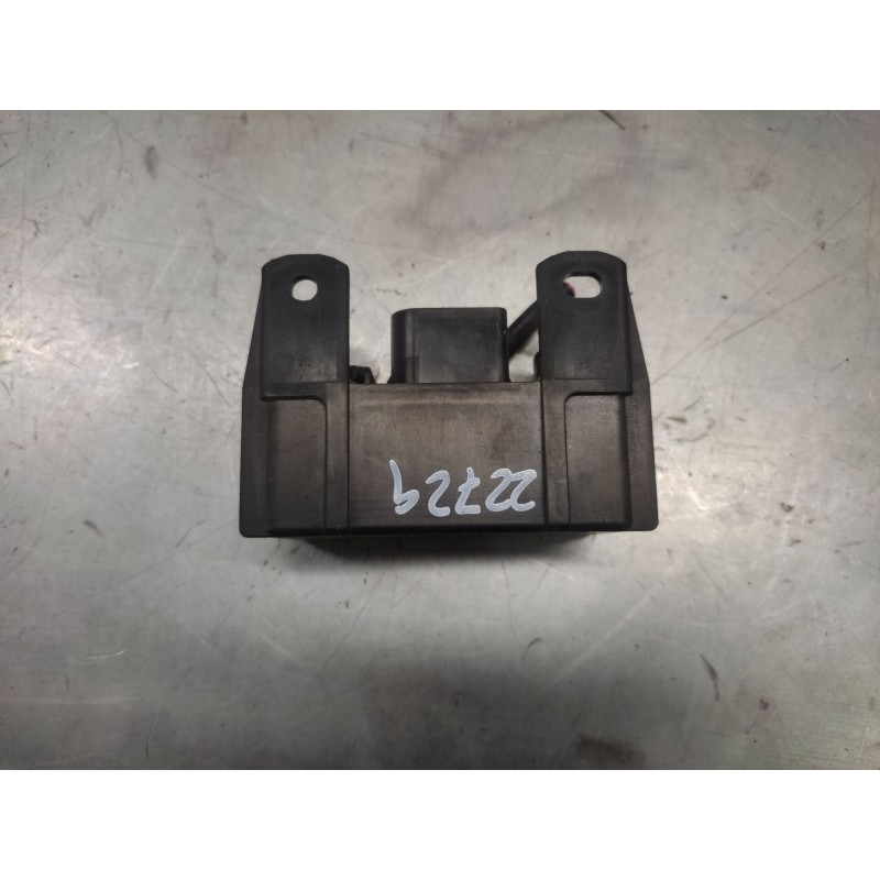 Recambio de caja precalentamiento para mercedes-benz clase c (w203) berlina 220 cdi (203.006) referencia OEM IAM 2