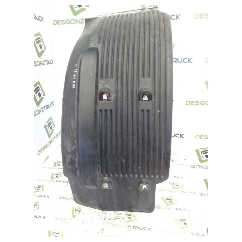 Recambio de guardabarros delantero derecho para volvo fh xxx 12.8 diesel referencia OEM IAM 20372065 PARTE SUPERIOR 