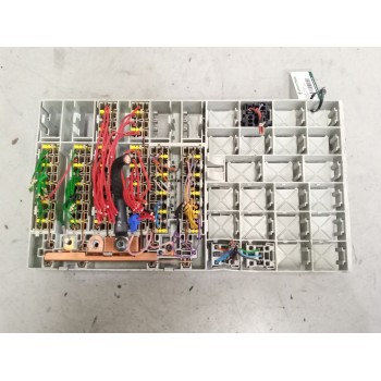 Recambio de caja reles / fusibles para scania serie p/g/r (l-clase) 12.7 diesel referencia OEM IAM 2451424  