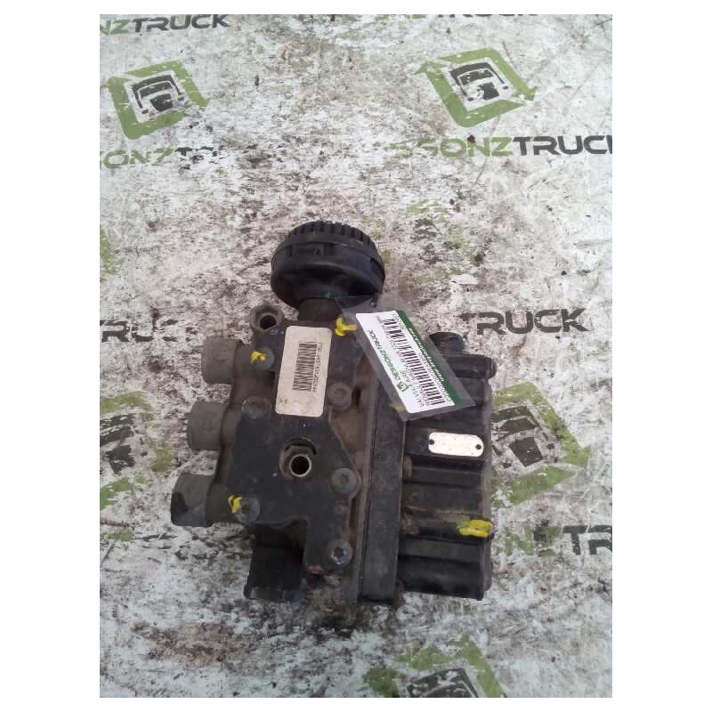 Recambio de valvula aire para renault magnum ab 2005 cabina adel.tractor semirr. 4x2 4xx.18 gran espacio referencia OEM IAM 5010