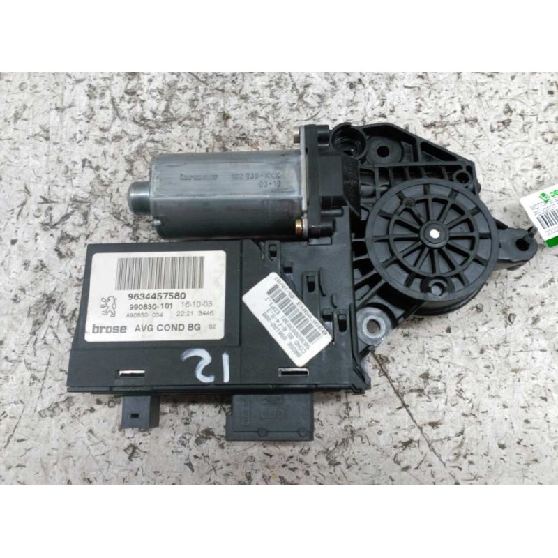 Recambio de motor elevalunas delantero izquierdo para peugeot 307 break / sw (s1) break xs referencia OEM IAM   