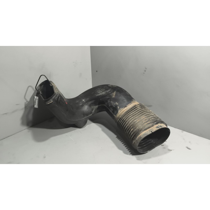 Recambio de tubo admision para renault serie t 12.8 diesel referencia OEM IAM 21627374  