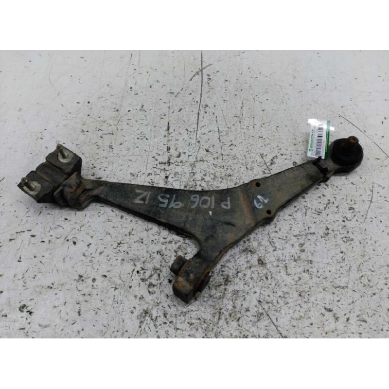 Recambio de brazo suspension inferior delantero izquierdo para peugeot 106 (s2) kid d referencia OEM IAM   