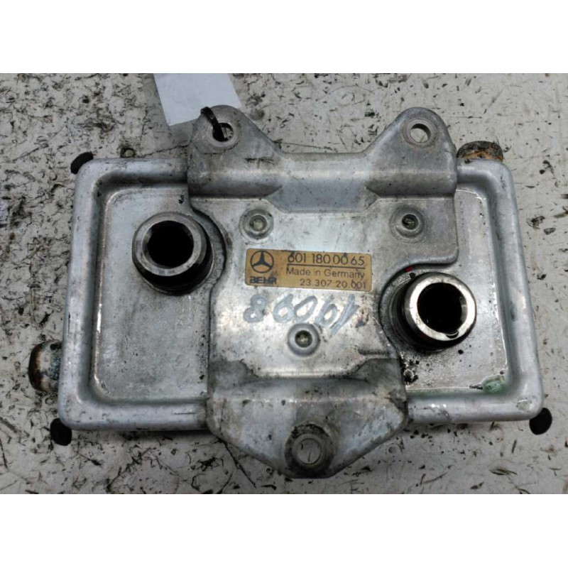 Recambio de enfriador aceite motor para mercedes-benz vito (w638) combi 110 d euro 2 (638.174) referencia OEM IAM 6011800065  