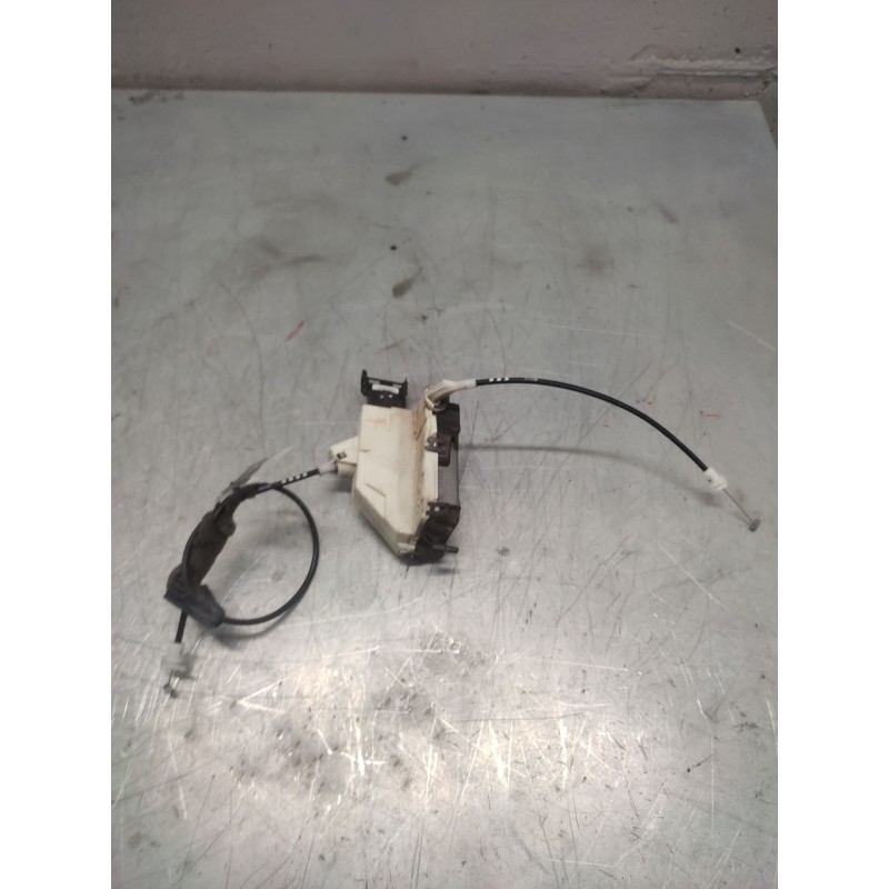 Recambio de cerradura puerta delantera derecha para peugeot 308 premium referencia OEM IAM 567147  6 PINS 2