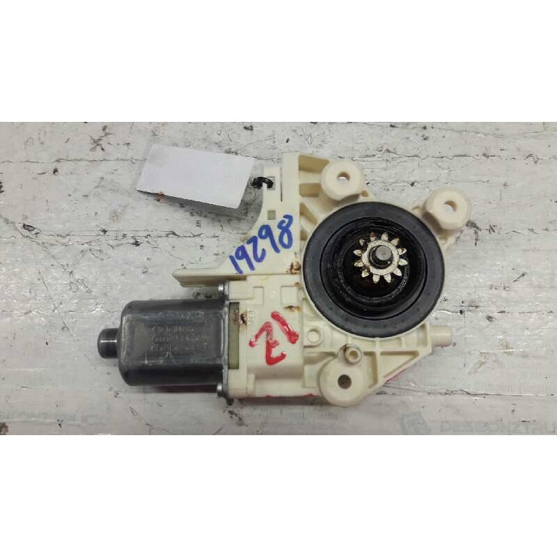 Recambio de motor elevalunas delantero izquierdo para ford focus lim. (cb4) titanium referencia OEM IAM 0130822217  