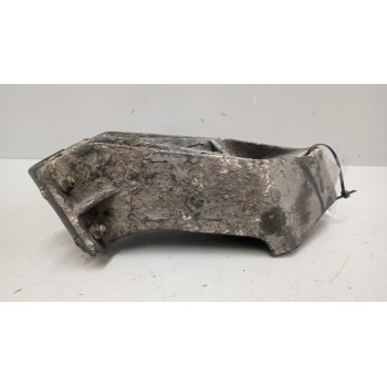 Recambio de soporte guardabarros trasero para daf serie xf105.xxx 12.9 diesel referencia OEM IAM   