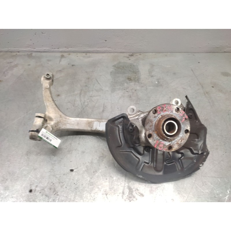 Recambio de mangueta delantera izquierda para audi a4 berlina (8e) 1.9 tdi (96kw) referencia OEM IAM   