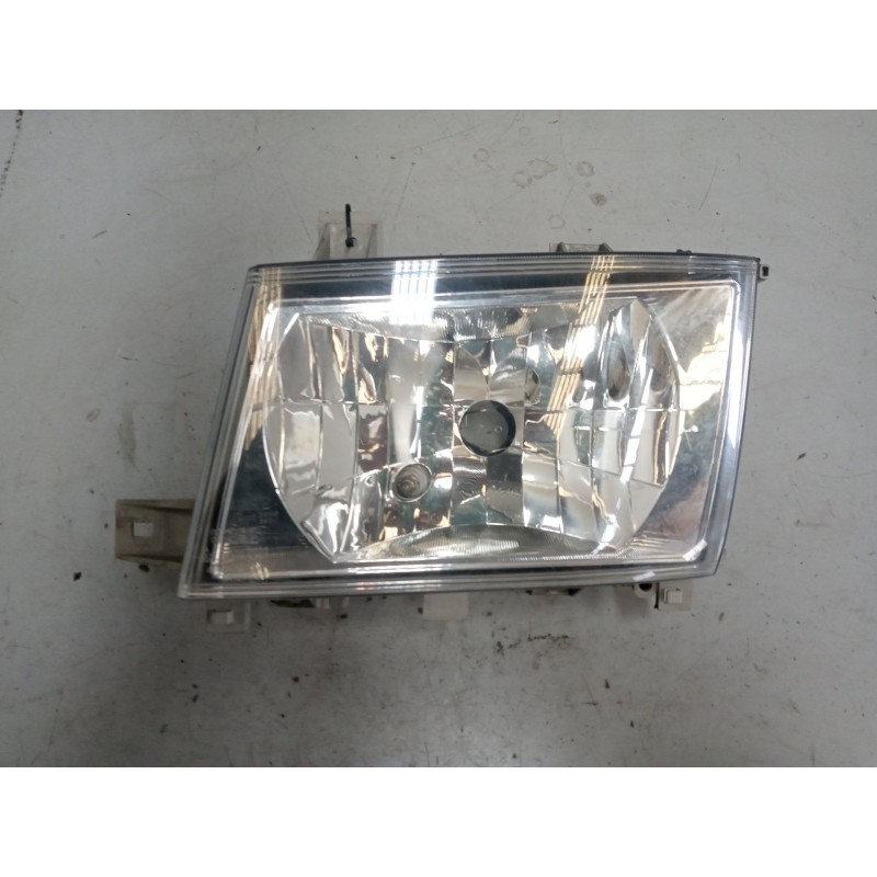 Recambio de faro izquierdo para mitsubishi canter 3c13 referencia OEM IAM mk581215  