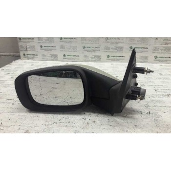 RETROVISOR IZQUIERDO 