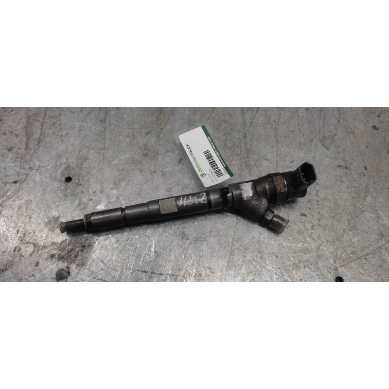 Recambio de inyector para kia sorento crdi concept referencia OEM IAM 0445110186  2 pins - Gris 2