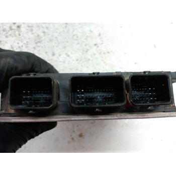 Recambio de centralita motor uce para renault clio iii referencia OEM IAM 8200911560 8200909666 DELPHI