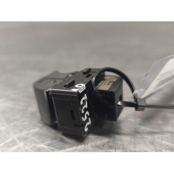 Recambio de pulsador maletero / porton para audi q3 (f3b) 35 tdi quattro referencia OEM IAM 83A959831  