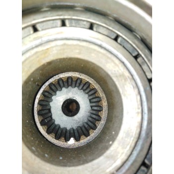 Recambio de grupo para ebro trucks d .. referencia OEM IAM 8X29 19 ESTRIAS PALIER 