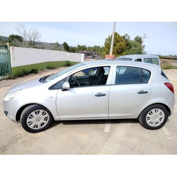 opel corsa d del año 2009