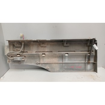 Recambio de moldura trasera cabina para daf serie xf105.xxx 12.9 diesel referencia OEM IAM 1855611  