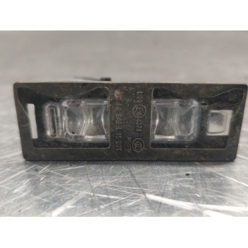 Recambio de piloto matricula para audi q3 (f3b) 35 tdi quattro referencia OEM IAM 8W6943021A  