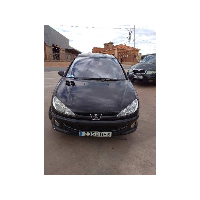PEUGEOT 206 BERLINA