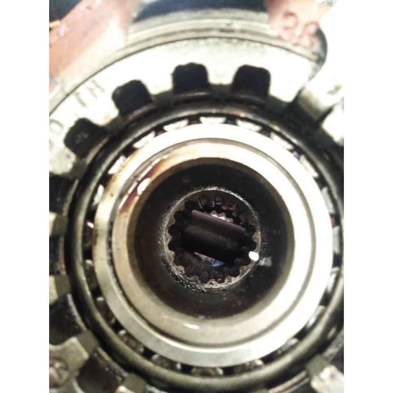 Recambio de grupo para nissan trade 100 caja cerrada, techo elevado referencia OEM IAM 39:10 16 ESTRIAS PALIER 2