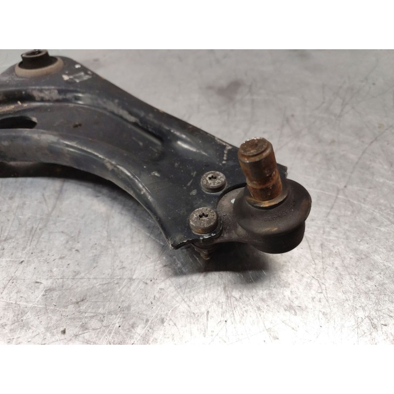 Recambio de brazo suspension inferior delantero derecho para citroën c3 lx referencia OEM IAM - Blanco 3