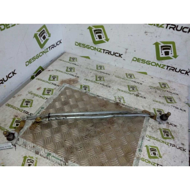 Recambio de articulacion limpia delantero para nissan cabstar 01.04  cabina simple cabina individual referencia OEM IAM   