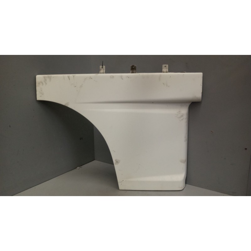 Recambio de moldura puerta delantera derecha para daf serie xf105.xxx 12.9 diesel referencia OEM IAM 1295620  
