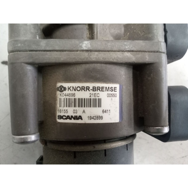 Recambio de valvula aire para scania serie p/g/r (l-clase) 12.7 diesel referencia OEM IAM 1942899  k044696 - Blanco 6