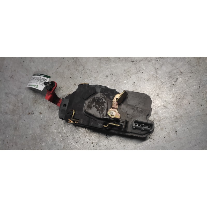 Recambio de cerradura puerta trasera derecha para citroën xsara berlina 1.4 hdi magic referencia OEM IAM 2