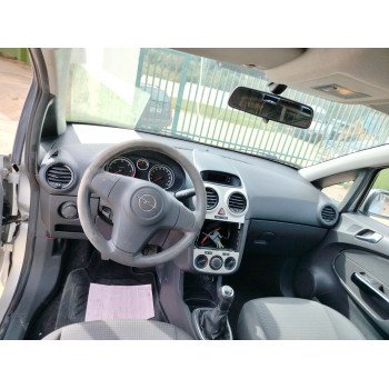 opel corsa d del año 2009