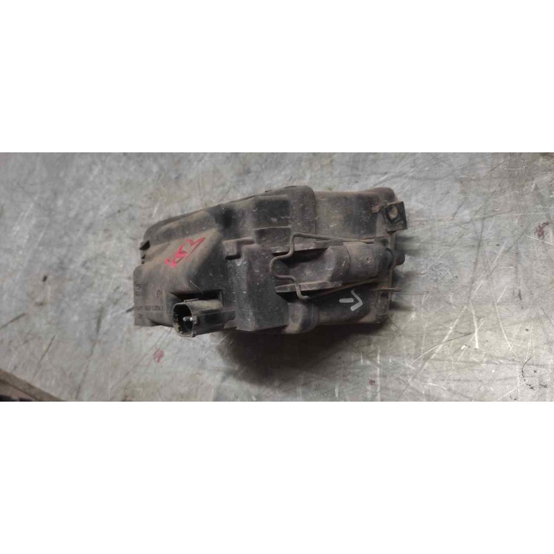 Recambio de faro antiniebla izquierdo para bmw serie 5 touring (e39) referencia OEM IAM  SOPORTE ROTO (VER FOTOS) 2 PINS - Azul 2