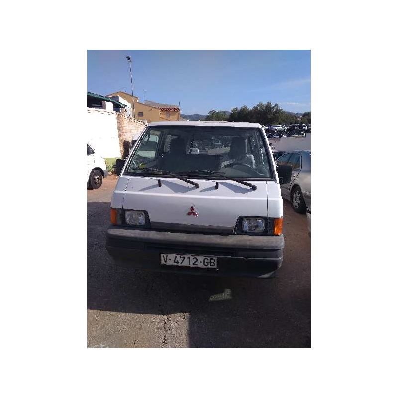 MITSUBISHI L 300 (P00)