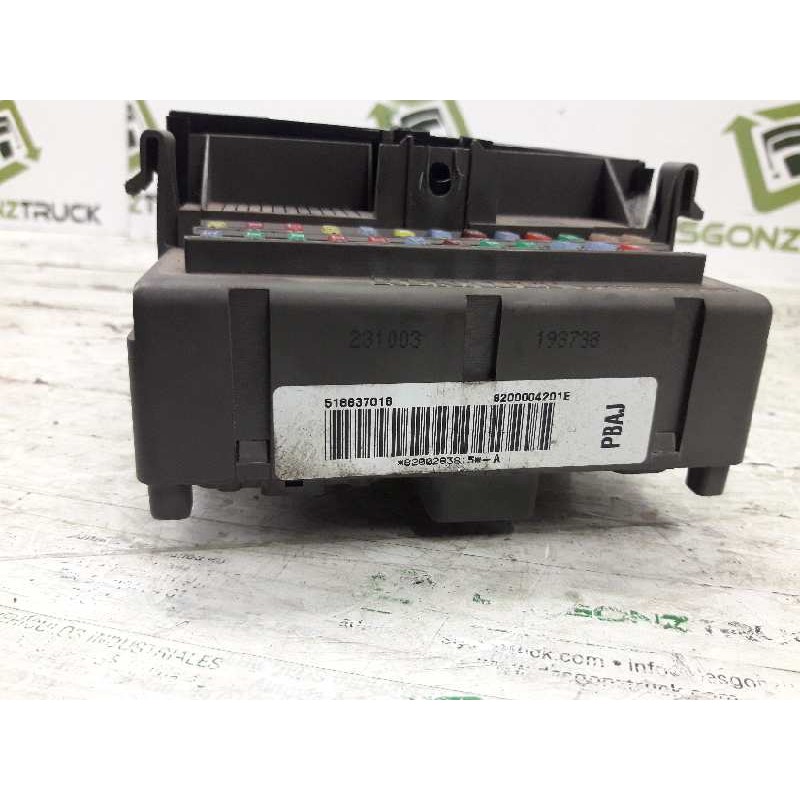 Recambio de caja reles / fusibles para renault espace iv (jk0) grand espace expression referencia OEM IAM 8200316858 8200283815 - Negro 2