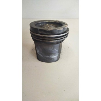 PISTON 1736766 1691749 