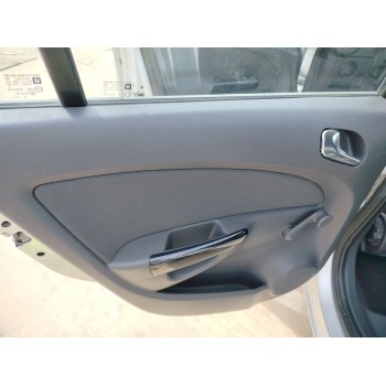 opel corsa d del año 2009