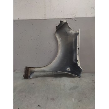 Recambio de aleta delantera derecha para renault kangoo dynamique referencia OEM IAM   