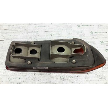 Recambio de piloto trasero izquierdo para ford sierra berlina clx referencia OEM IAM 87BG13A603  
