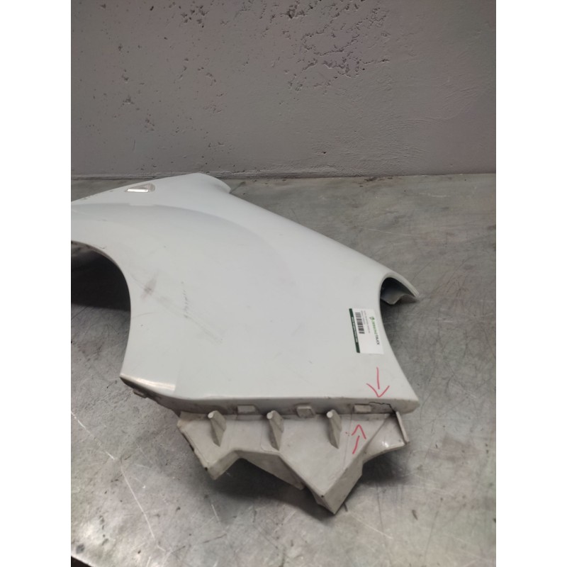 Recambio de aleta delantera derecha para renault kangoo dynamique referencia OEM IAM - Blanco 3