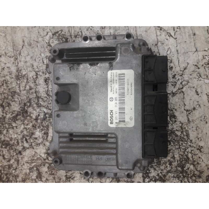 Recambio de centralita motor uce para renault megane ii berlina 5p confort authentique referencia OEM IAM 8200310863 8200349846 - Negro